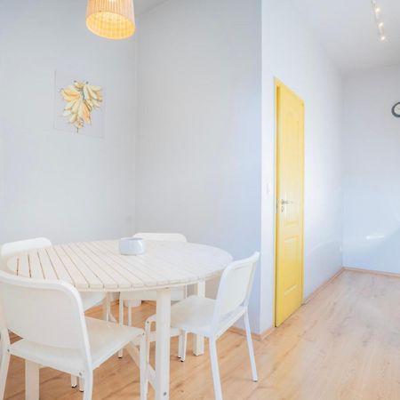 Klau10 Studio Apartment In Party District. بودابست المظهر الخارجي الصورة