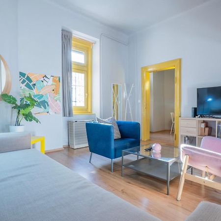 Klau10 Studio Apartment In Party District. بودابست المظهر الخارجي الصورة